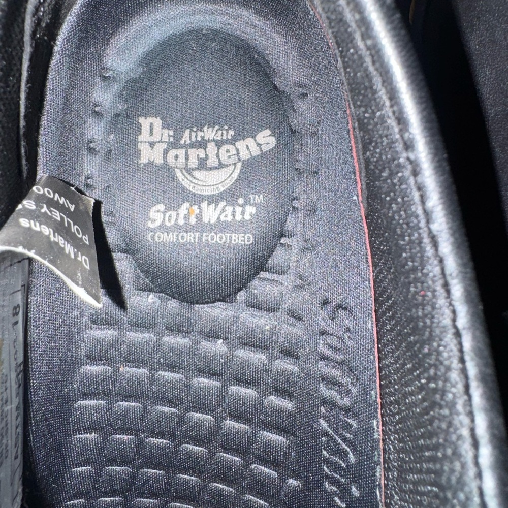 Dr. Martens Polley Womens Slip Resistant Full Grain T Bar Mary Jane - Picture 2 of 4